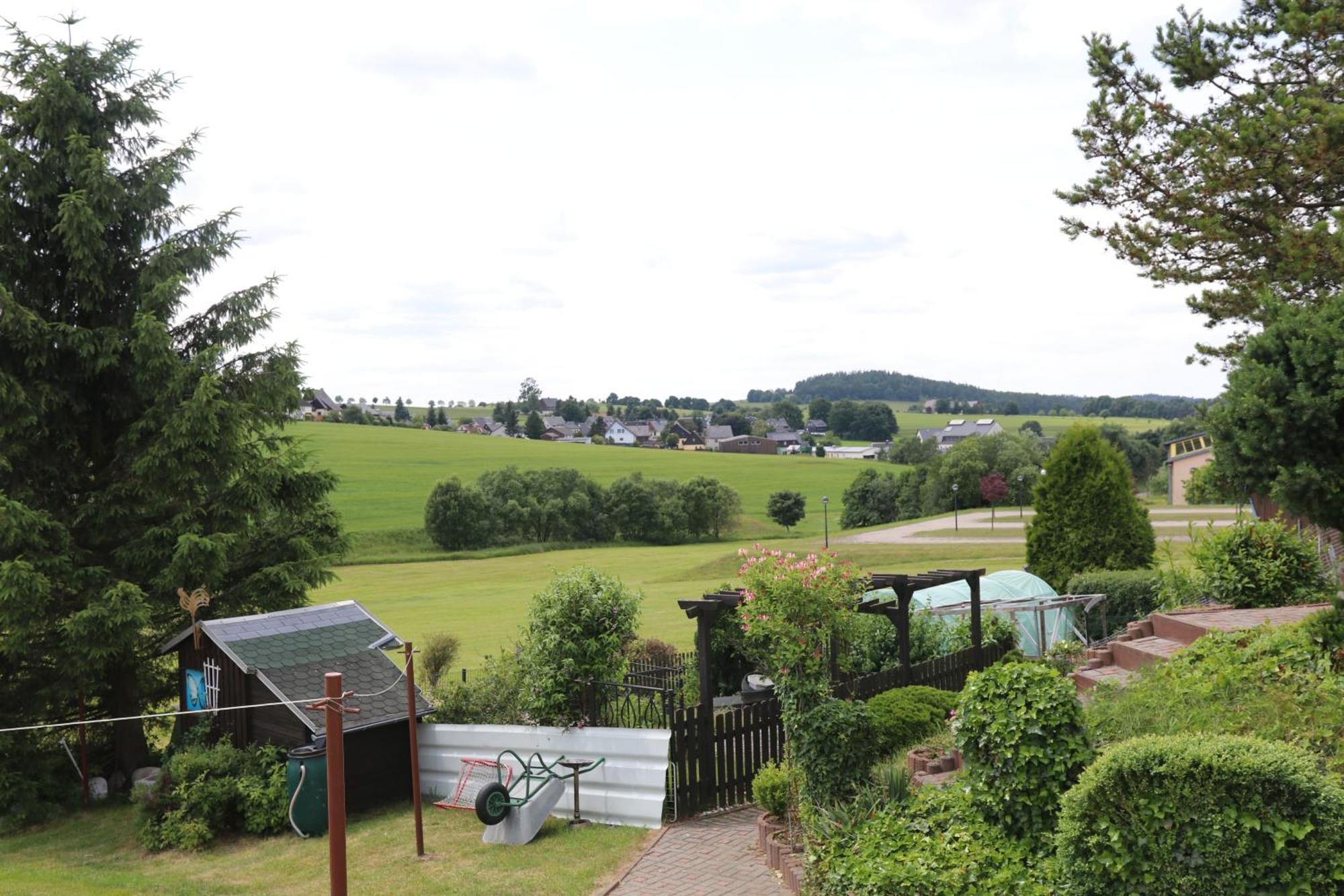 Wiesenblick In * Seiffen